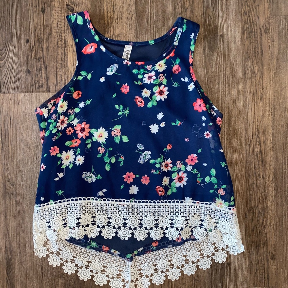 Flower and lace tank top